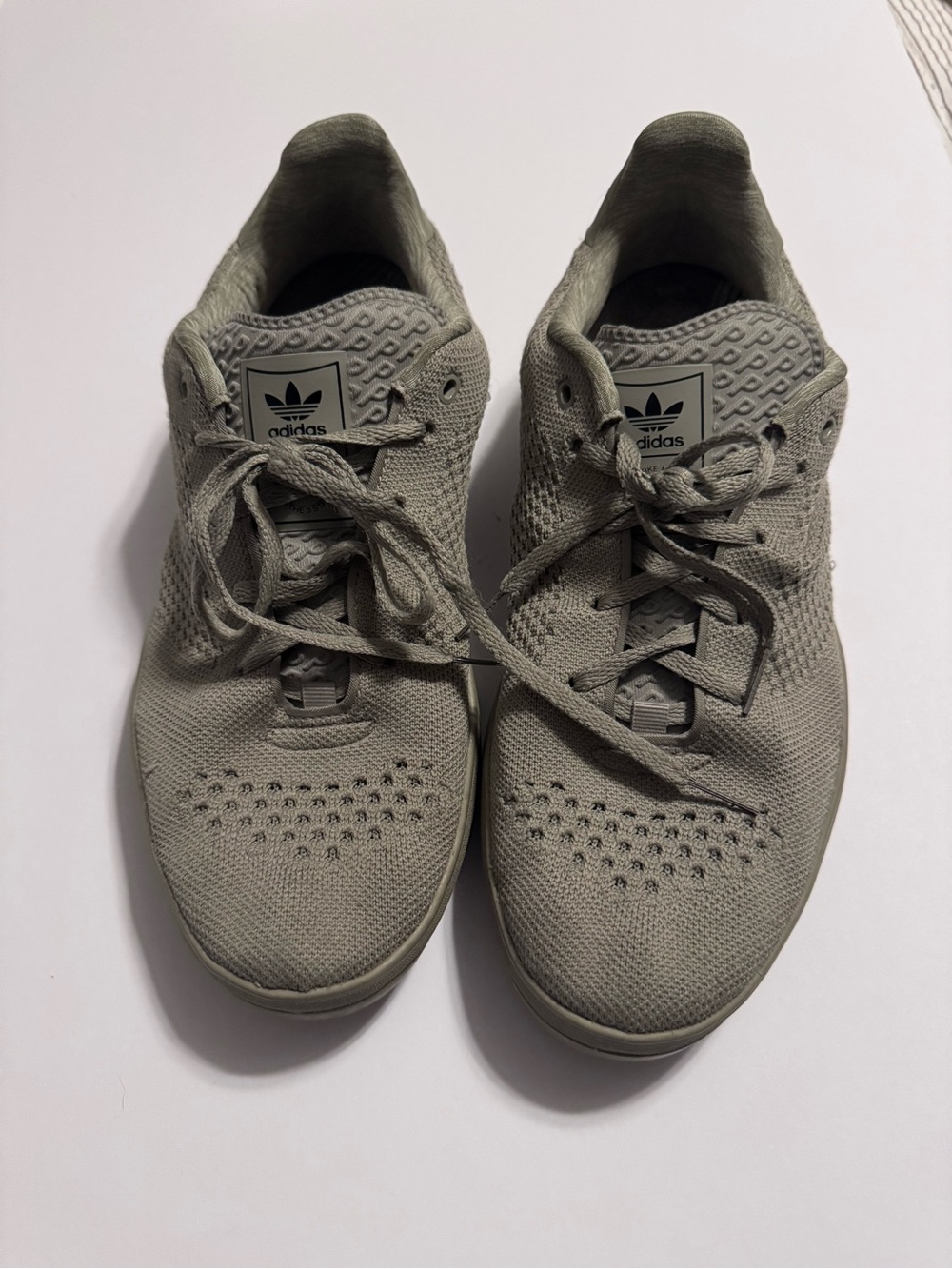 adidas Men's Grey Knit Lace-Up Sneakers